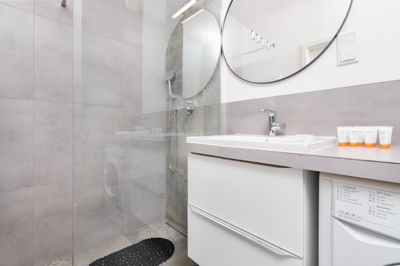 Deluxe Apartments Sucha Gdansk By Noclegi Renters Extérieur photo